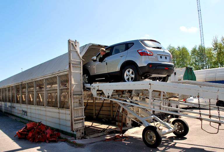 Контейнерные перевозки машины  из Пензы в Сочи
